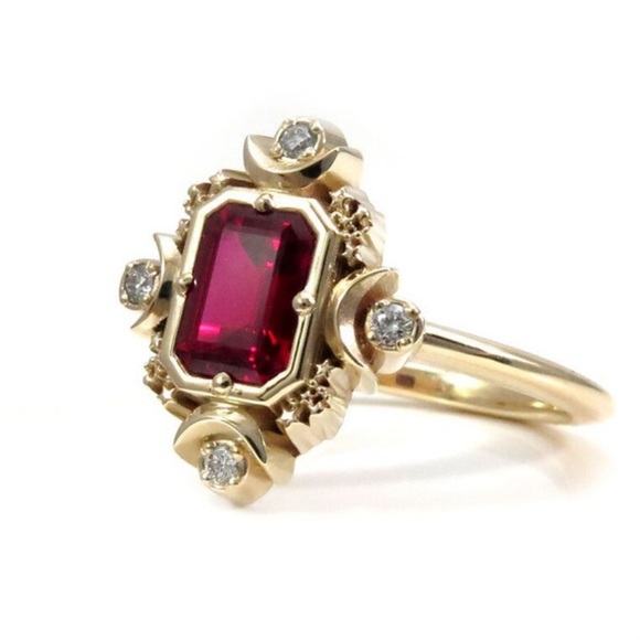Vintage 14k Gold Ruby & White Sapphire Stars & Moons Goddess Ring - Picture 4 of 13